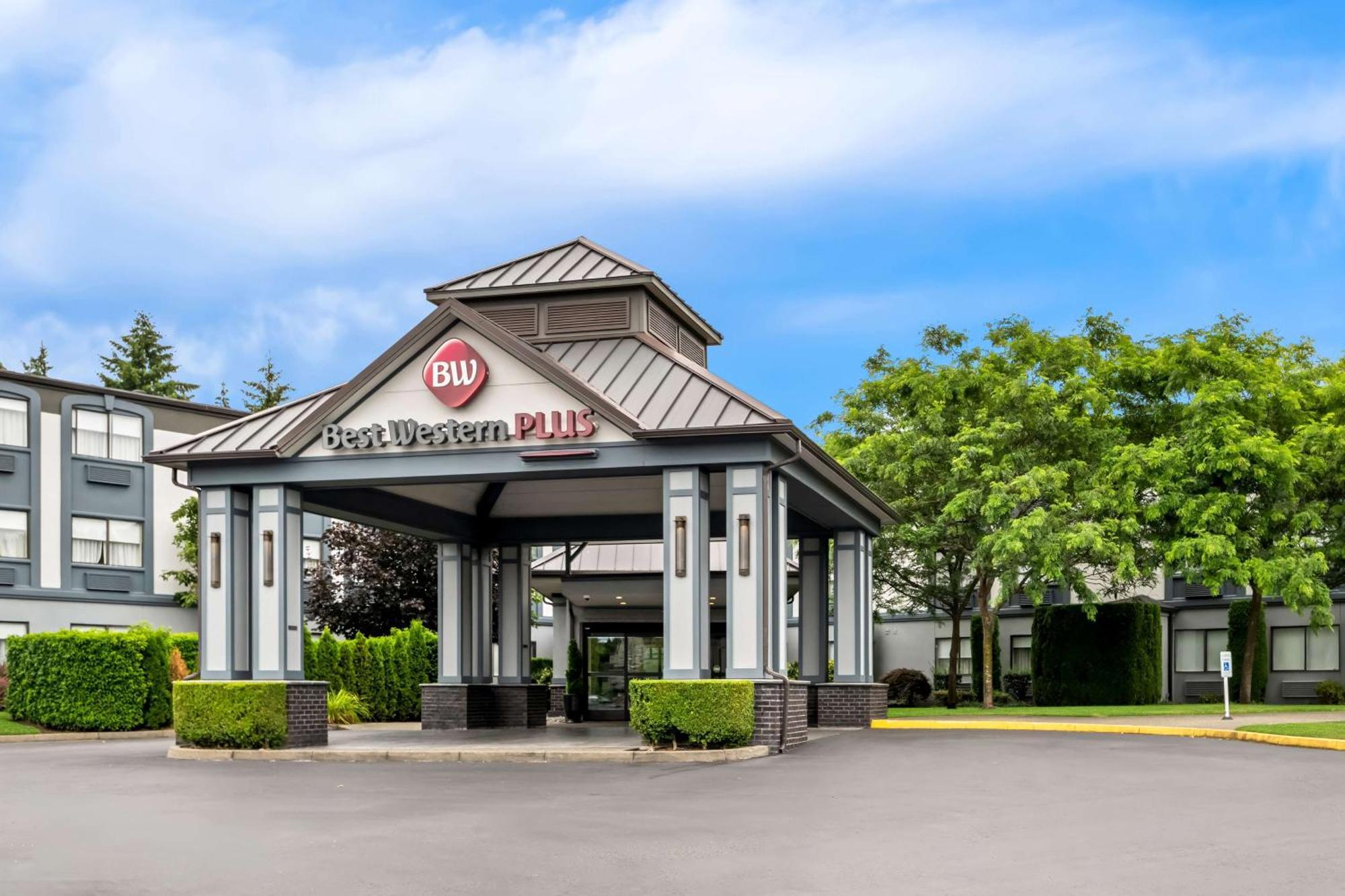Best Western Plus Puyallup Hotel Bagian luar foto