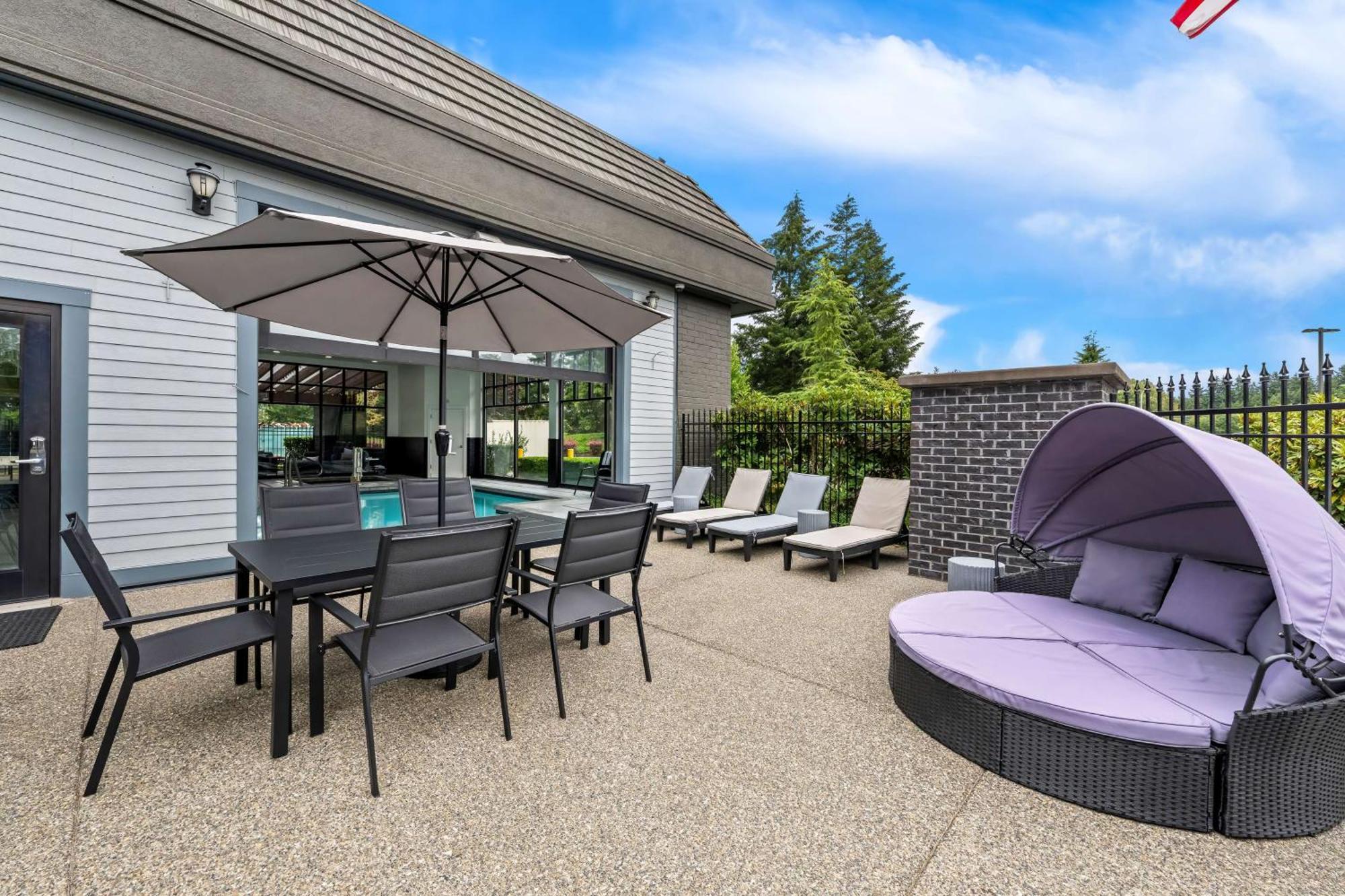 Best Western Plus Puyallup Hotel Bagian luar foto